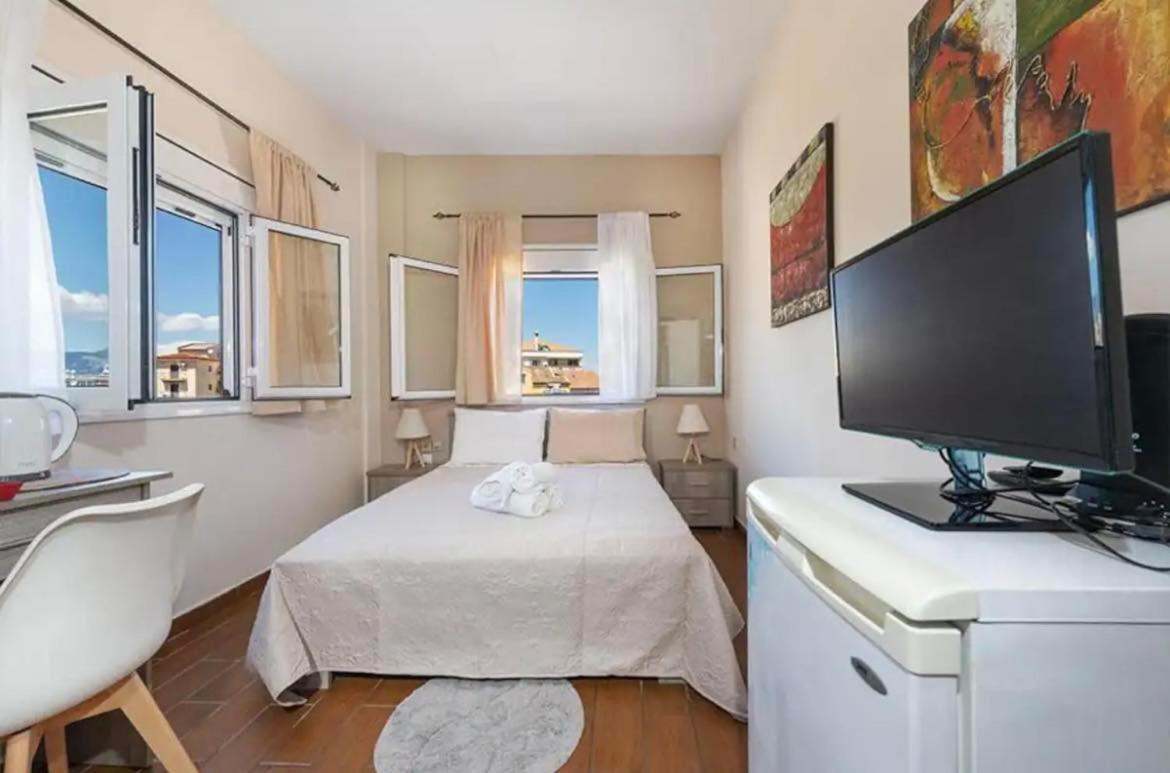 Xrisanthi Studio Corfu Port 1 Экстерьер фото